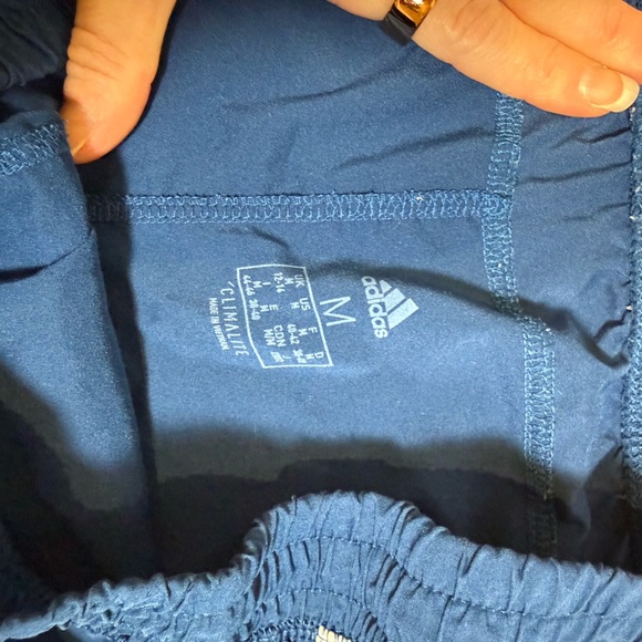 Adidas Women’s Running Shorts Lot of 2 Medium Pink Navy Climalite Athletic - Picture 5 of 9